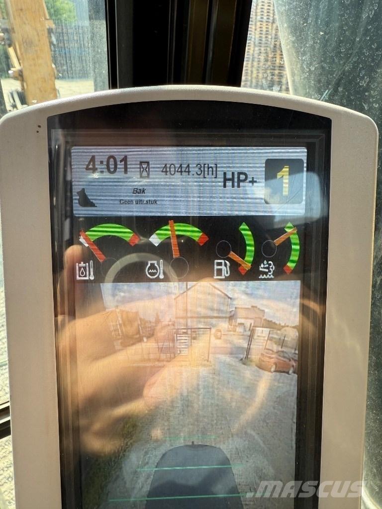 CAT 326 F L Vikšriniai ekskavatoriai