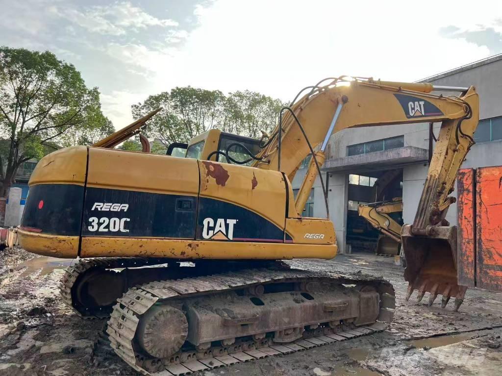 CAT 320 C L Vikšriniai ekskavatoriai