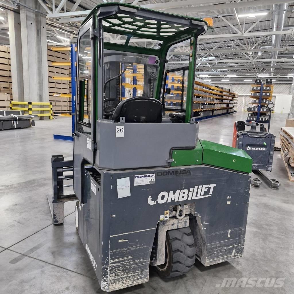 Combilift CBE2500 Šakiniai krautuvai su privažiavimu iš visų keturių pusių