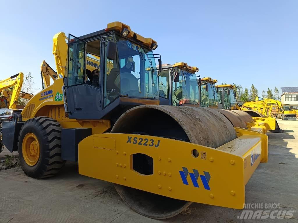 XCMG XS 223 J Vieno būgno volai