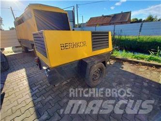 Kaeser M 32 Kompresoriai