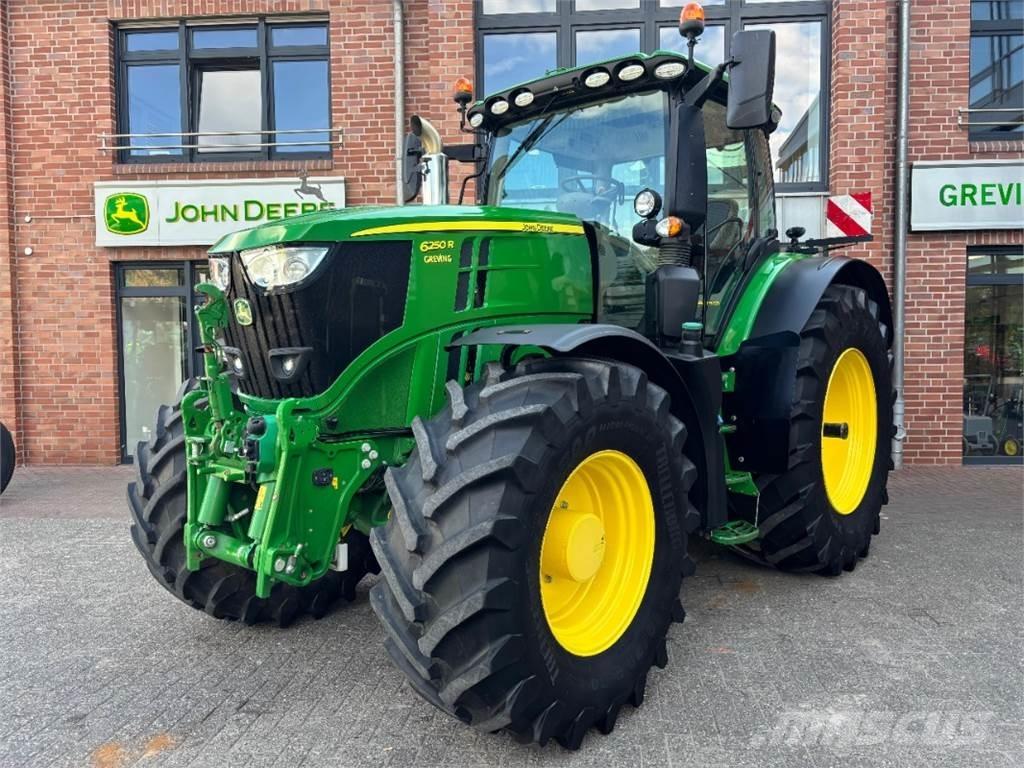 John Deere 6250R Traktoriai