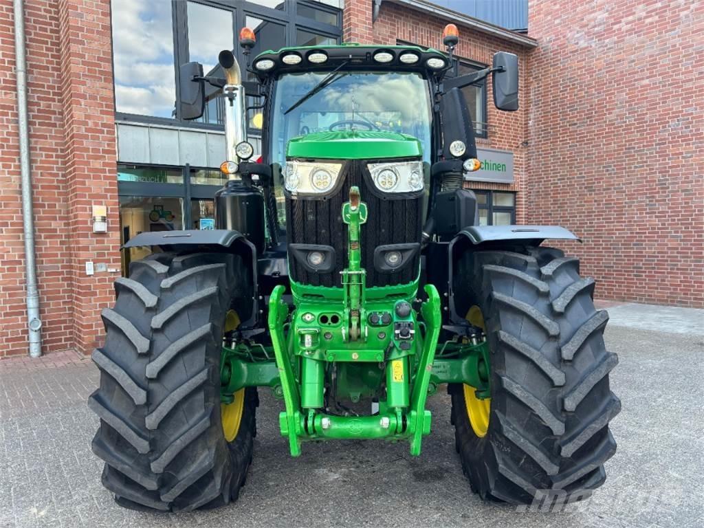 John Deere 6250R Traktoriai