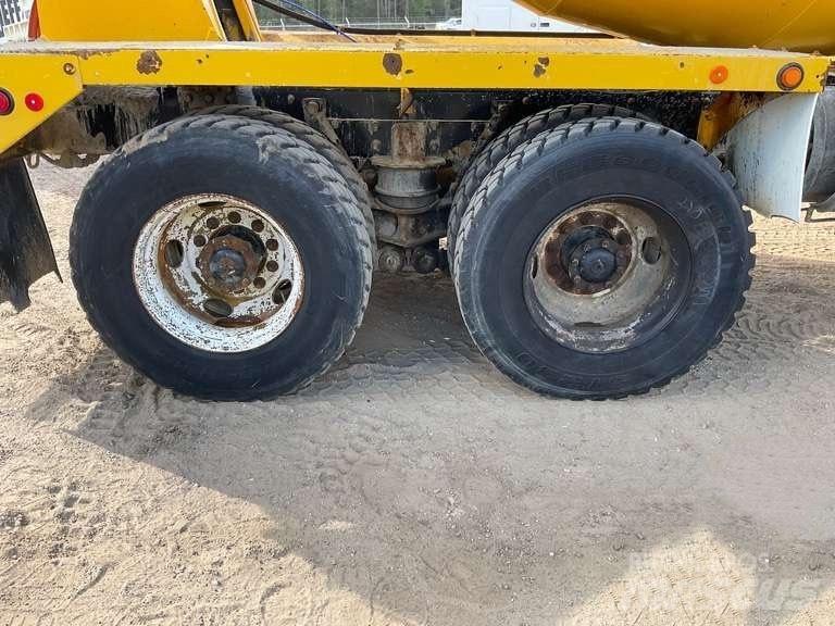 Mack CTP 713 B Kita