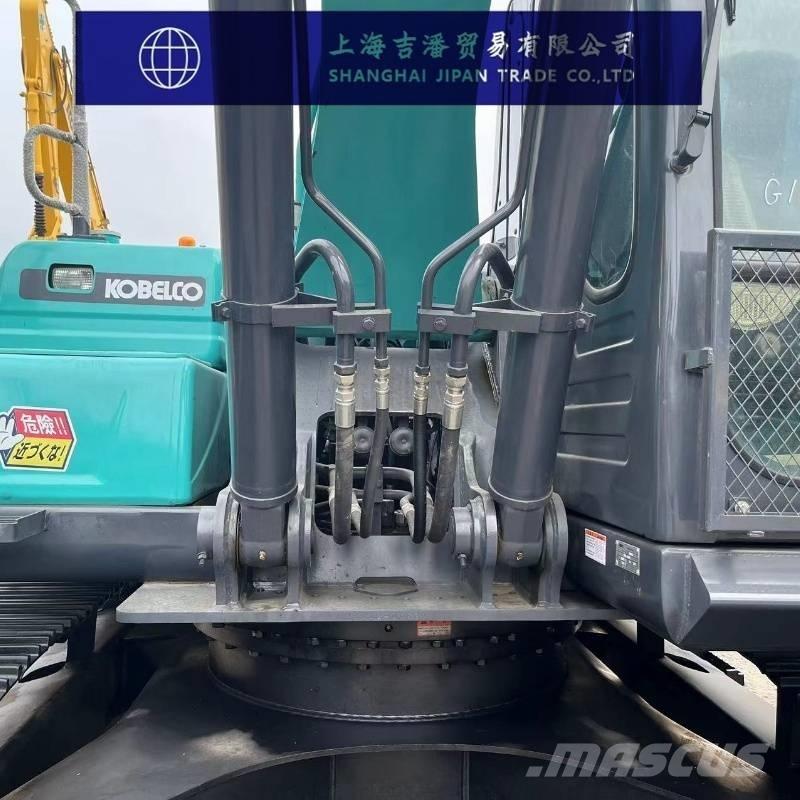 Kobelco SK 200 Vikšriniai ekskavatoriai