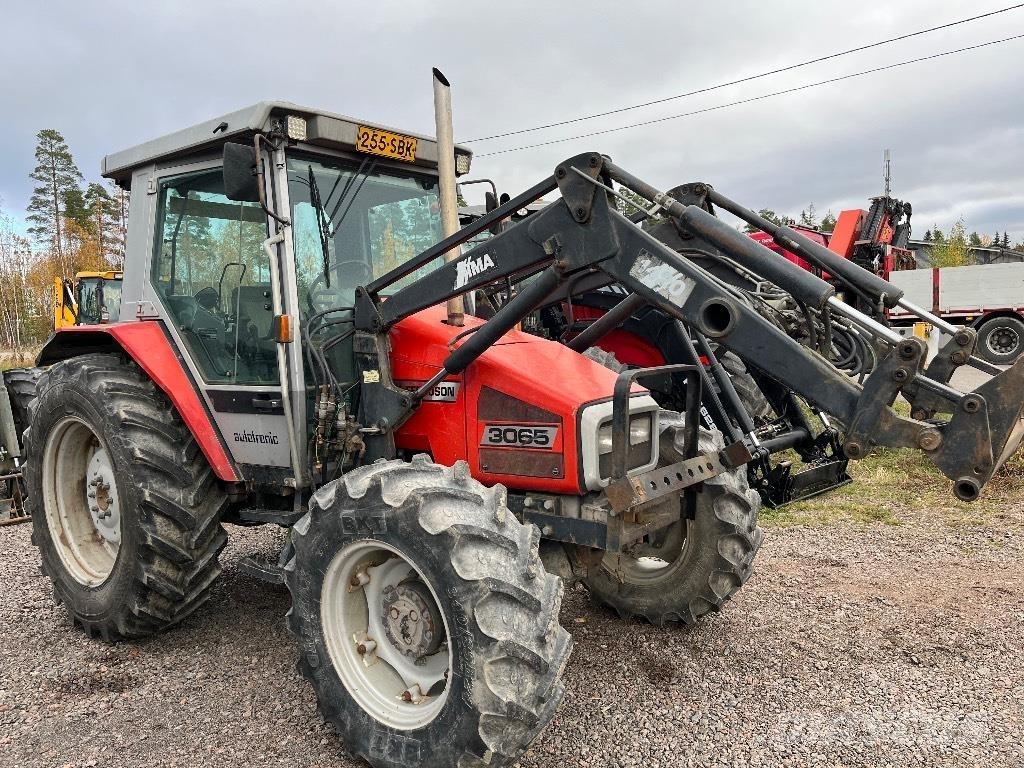Massey Ferguson 3065 Traktoriai