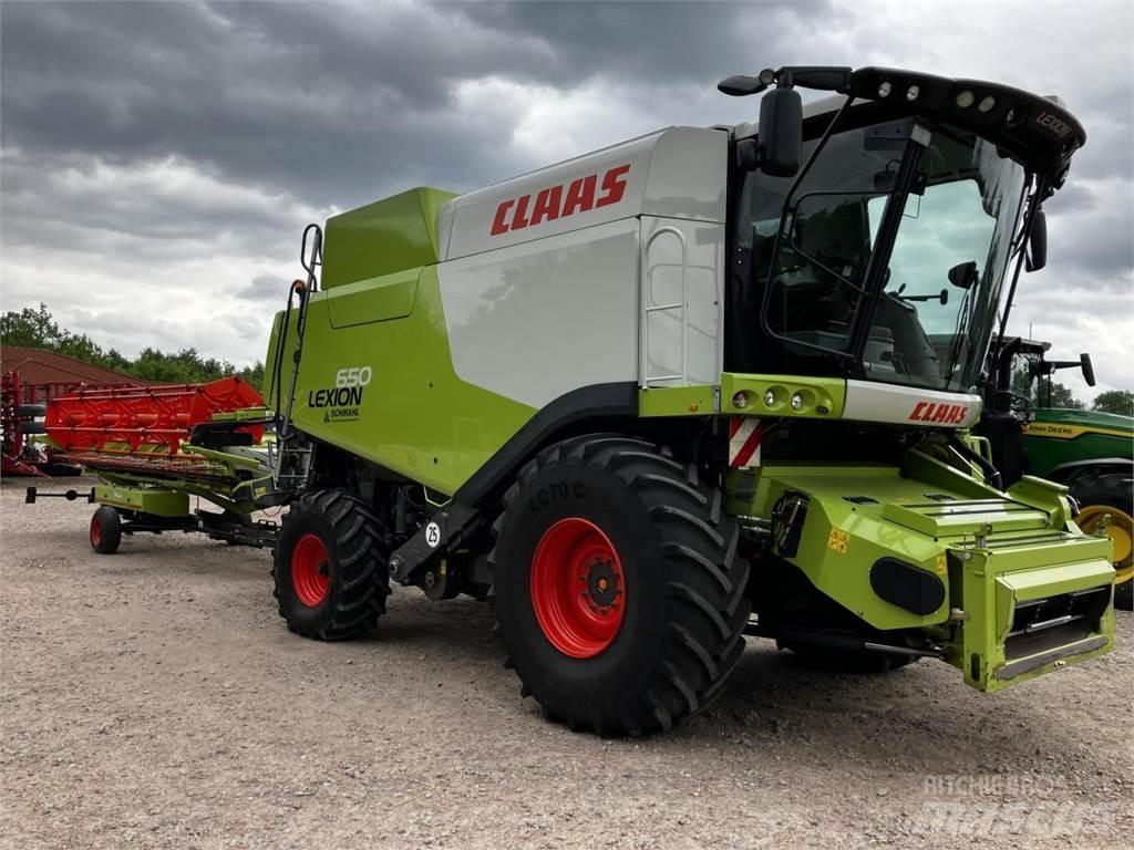 CLAAS Lexion 650 Derliaus nuėmimo kombainai