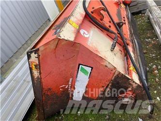 Holaras BB 1250 H Kiti galvijų priežiūros įrengimai
