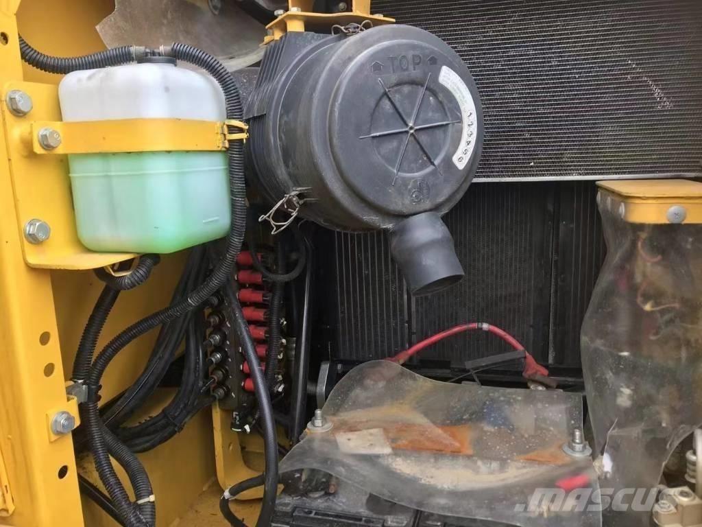 Komatsu PC 110 Vikšriniai ekskavatoriai