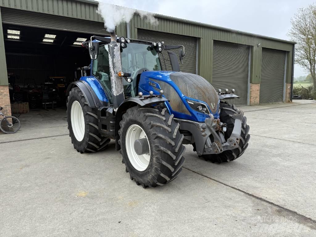 Valtra T 234 V Traktoriai