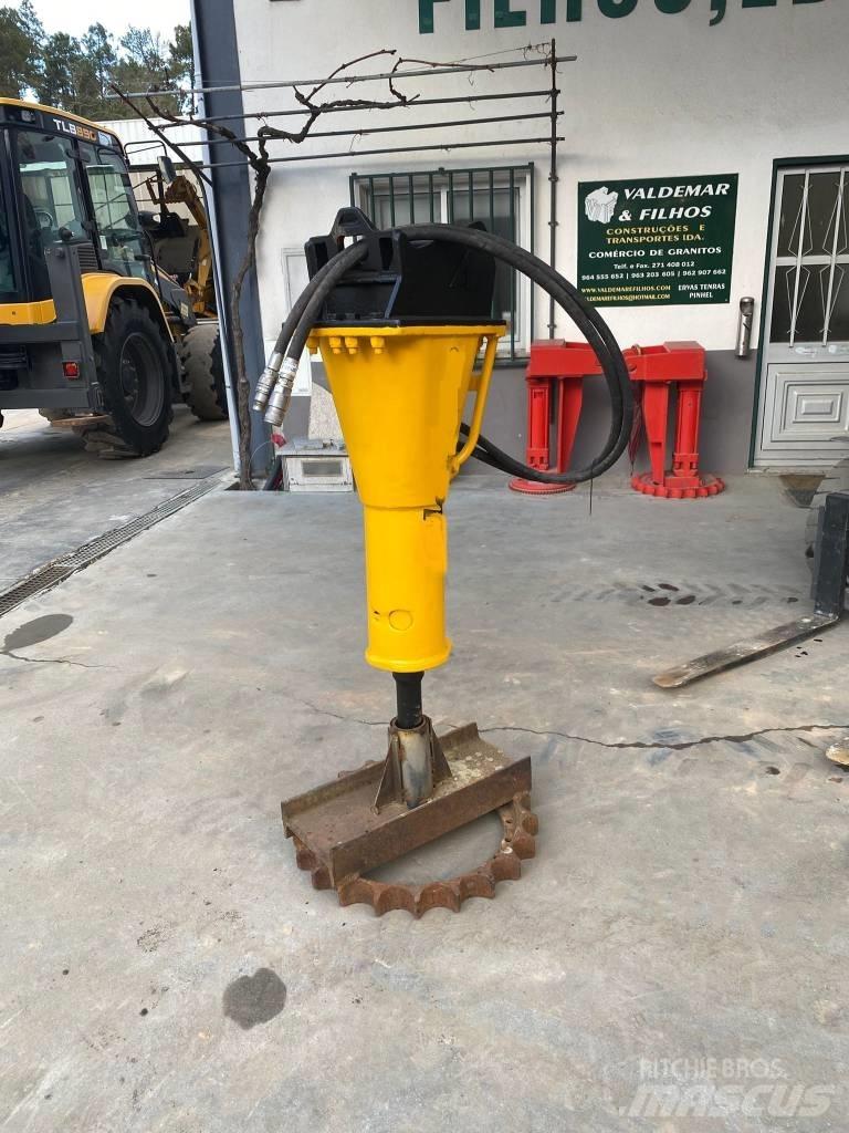 Montabert SD28 Hidrauliniai kūjai / Trupintuvai