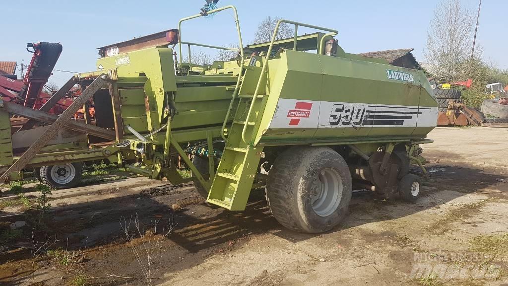 Fortschritt 530 Stačiakampių ryšulių presai