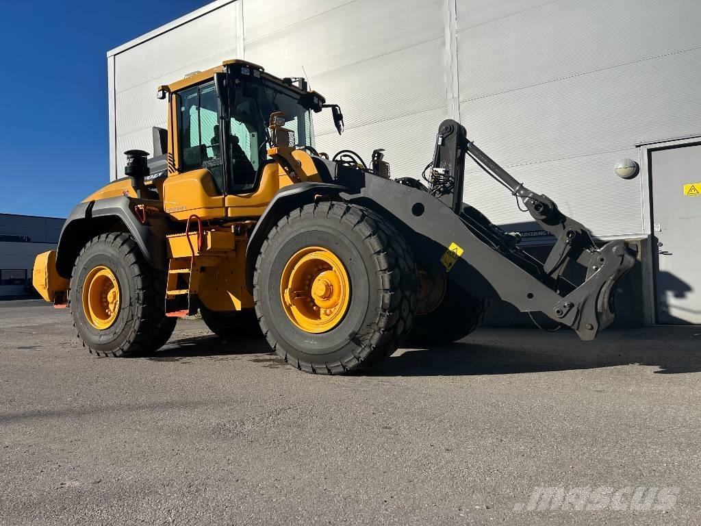 Volvo L110H Naudoti ratiniai krautuvai