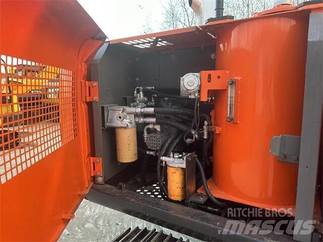 Hitachi zx120 Vikšriniai ekskavatoriai