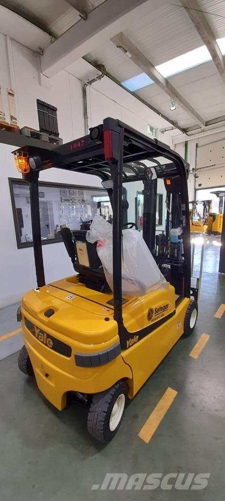 Yale ERP 18 VF LWB Elektriniai šakiniai krautuvai