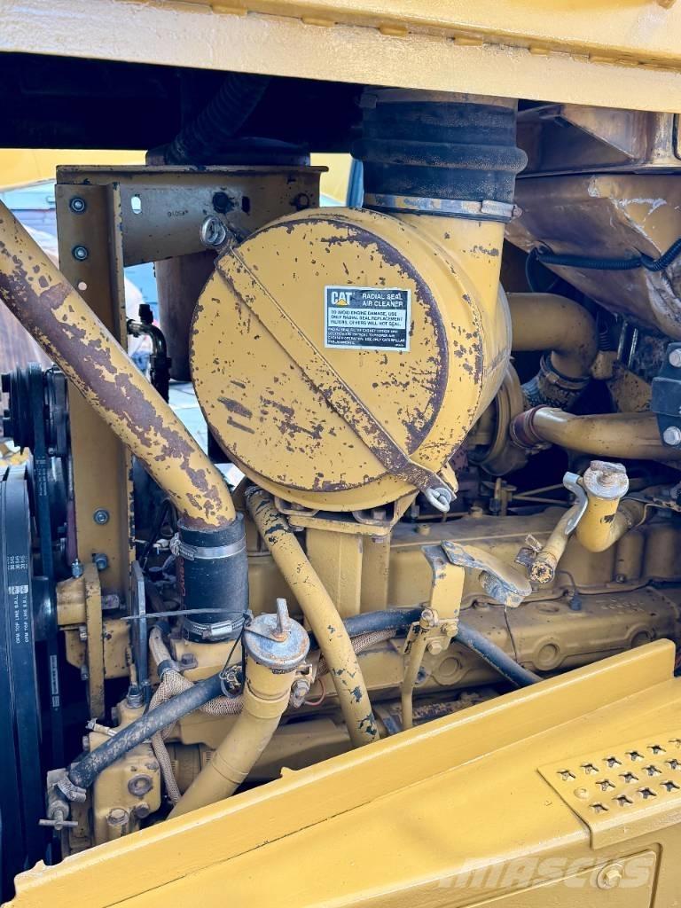 CAT D 6 H Vikšriniai buldozeriai