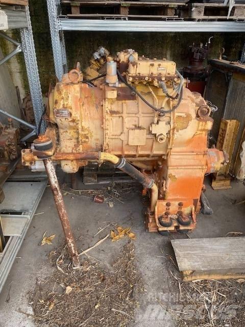 Fiat-Hitachi 350 Transmisijos