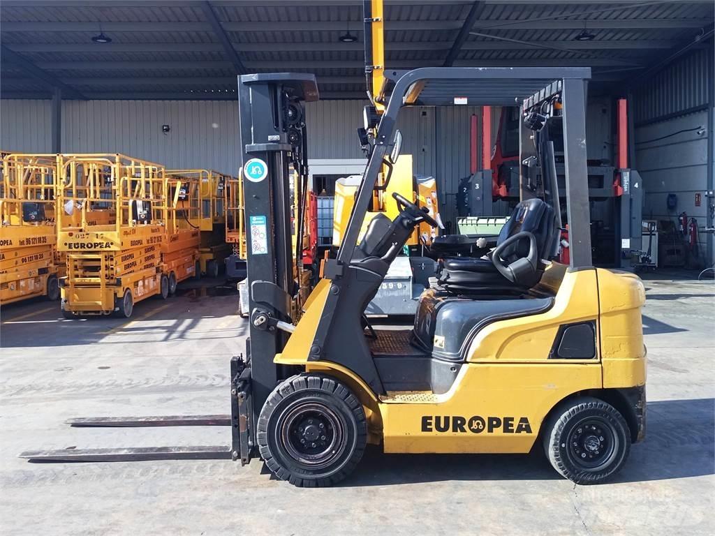 CAT DP18NTD Dyzeliniai krautuvai