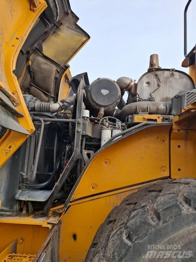 Volvo L 150 H Naudoti ratiniai krautuvai