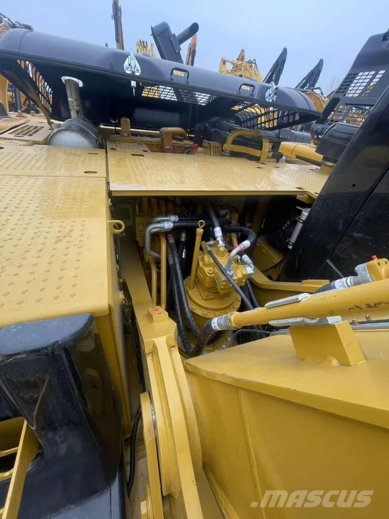 CAT 329 D Vikšriniai ekskavatoriai