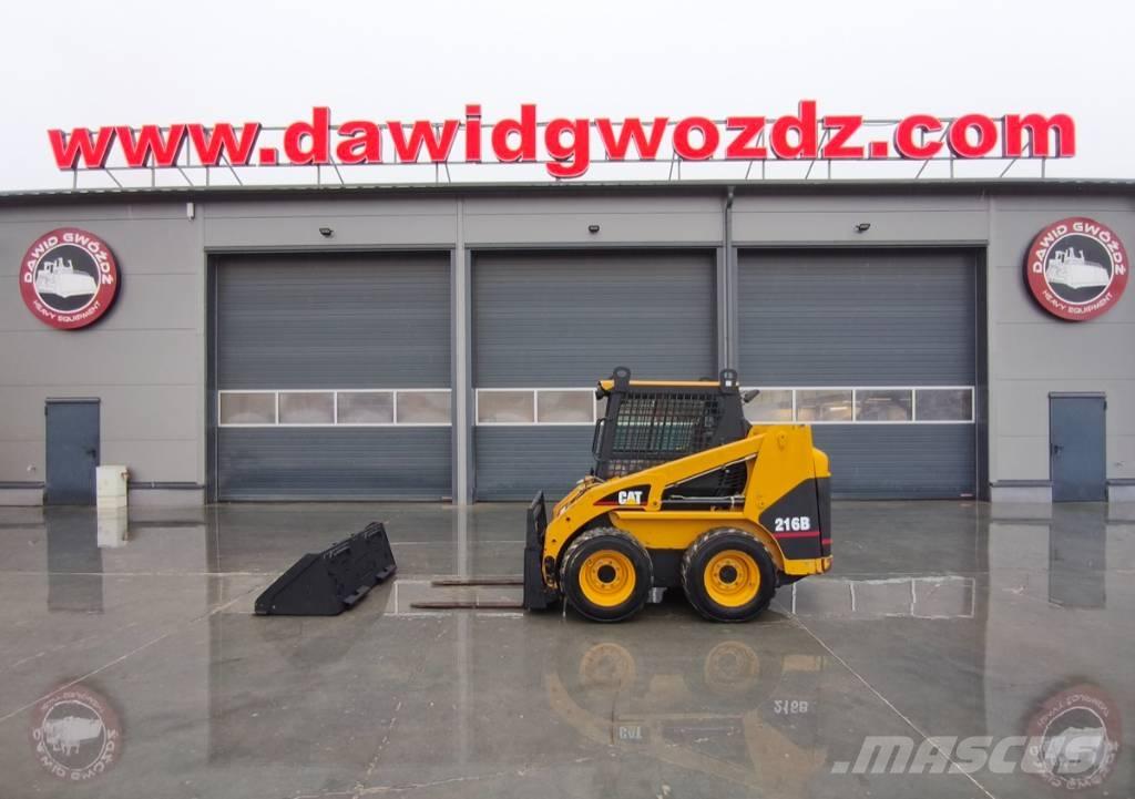 CAT 216 B Mini krautuvai