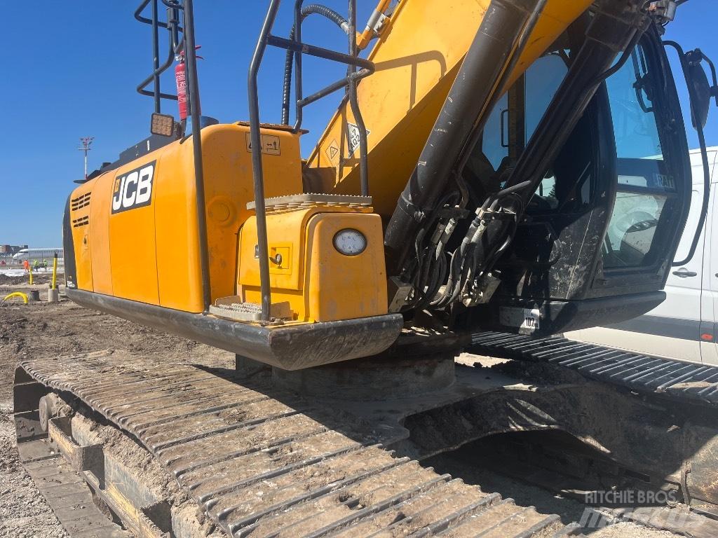 JCB JS 220 LC Vikšriniai ekskavatoriai
