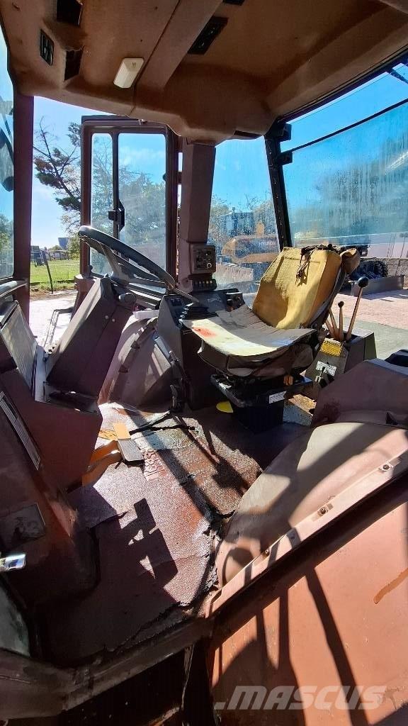 CASE 580 K Ekskavatoriniai krautuvai