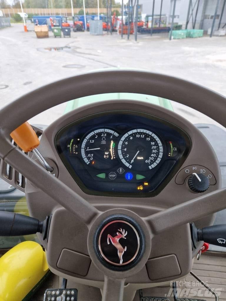 John Deere 6215 R Traktoriai