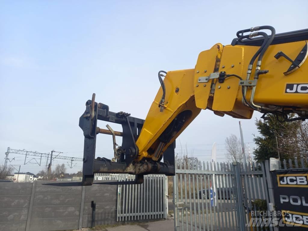 JCB 535-125 Teleskopiniai krautuvai