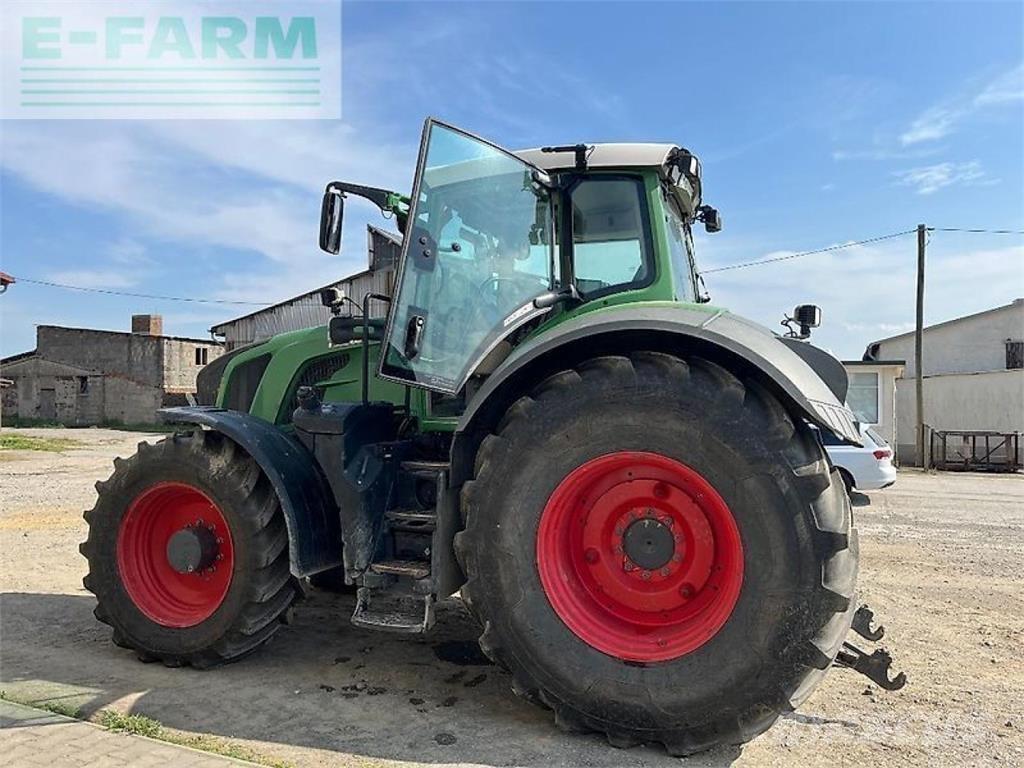 Fendt 826 vario Traktoriai