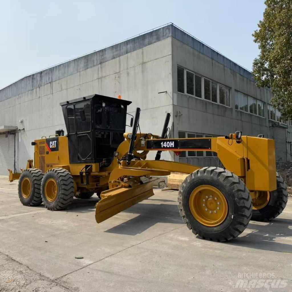 CAT 140H Greideriai