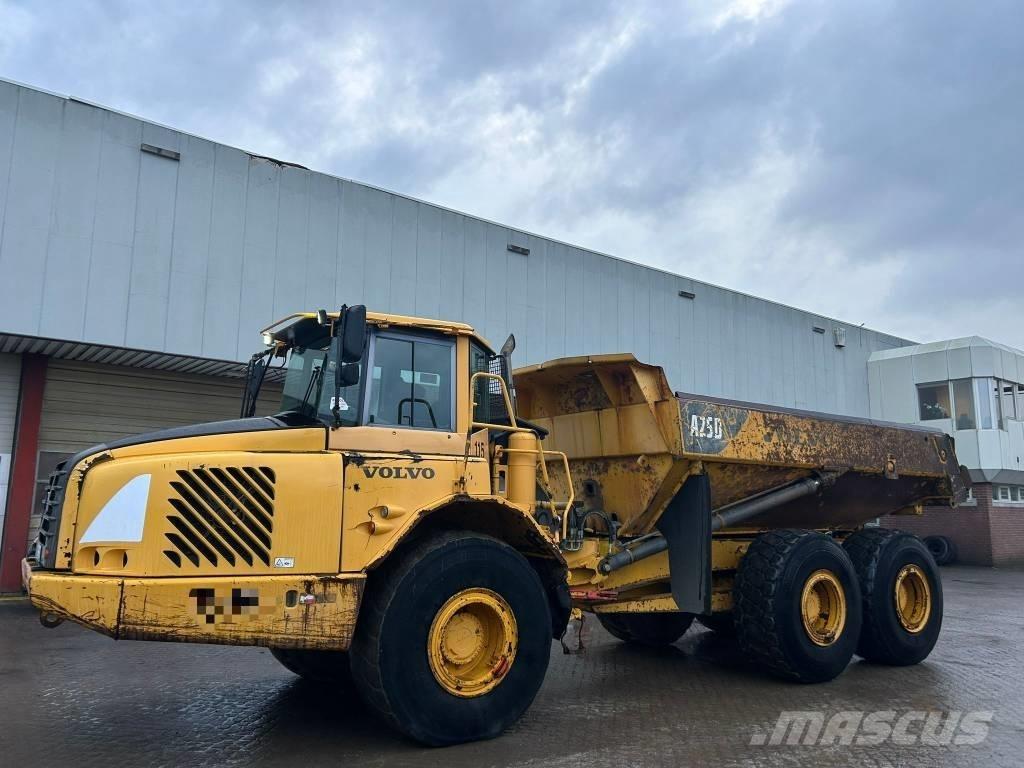 Volvo A 25 D Karjeriniai savivarčiai
