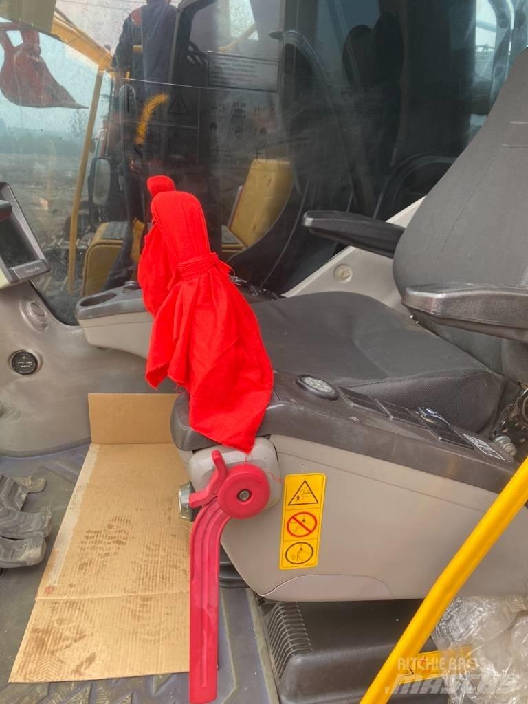 Volvo 480D Vikšriniai ekskavatoriai