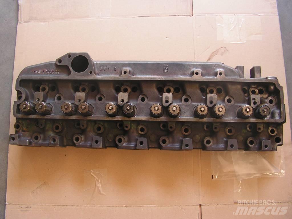 John Deere 6910 Varikliai
