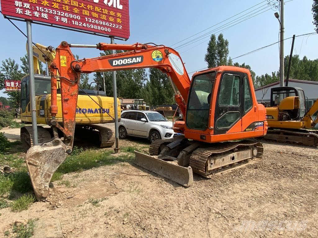 Doosan DH80 Vikšriniai ekskavatoriai