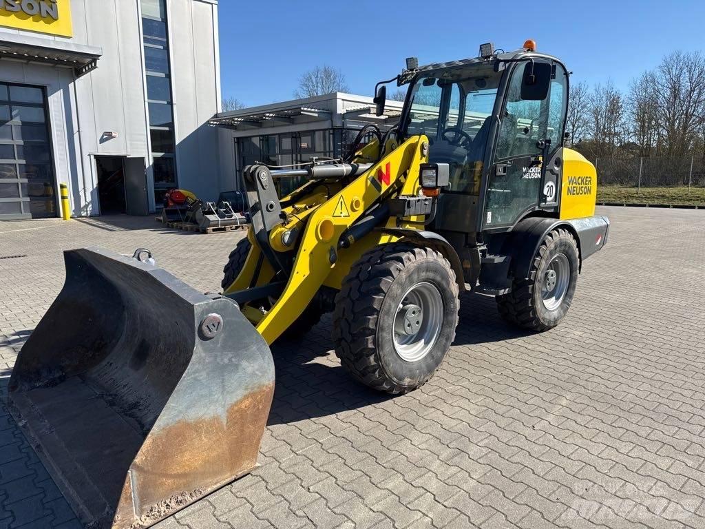 Wacker Neuson WL 70 Naudoti ratiniai krautuvai