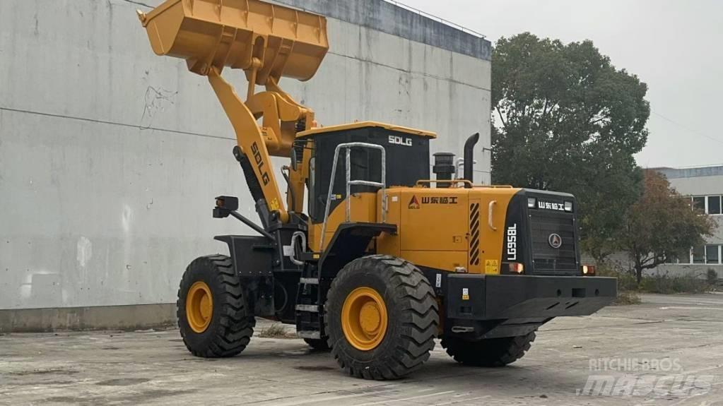SDLG LG 958 L Naudoti ratiniai krautuvai