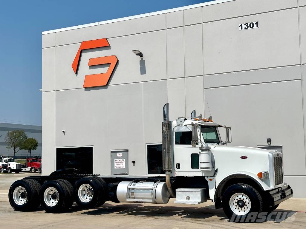 Peterbilt 367 Naudoti vilkikai