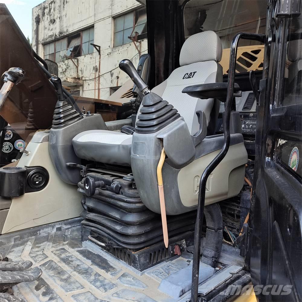 CAT 307 Vikšriniai ekskavatoriai