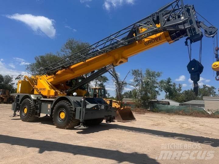 Grove RT 890 E Neapdoroto reljefo kranai