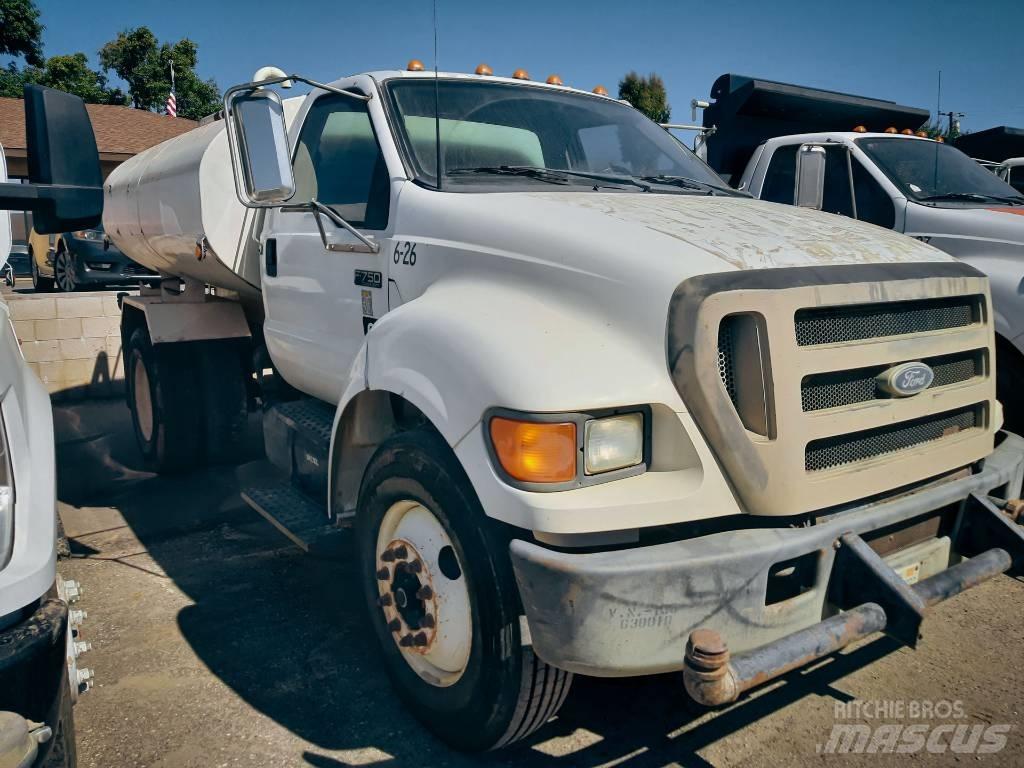 Ford F 750 XL SD Vandens sunkvežimiai