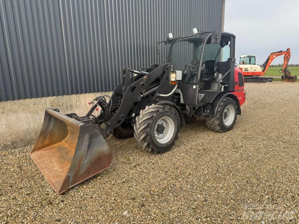 Weidemann 2070CX50LP Naudoti ratiniai krautuvai