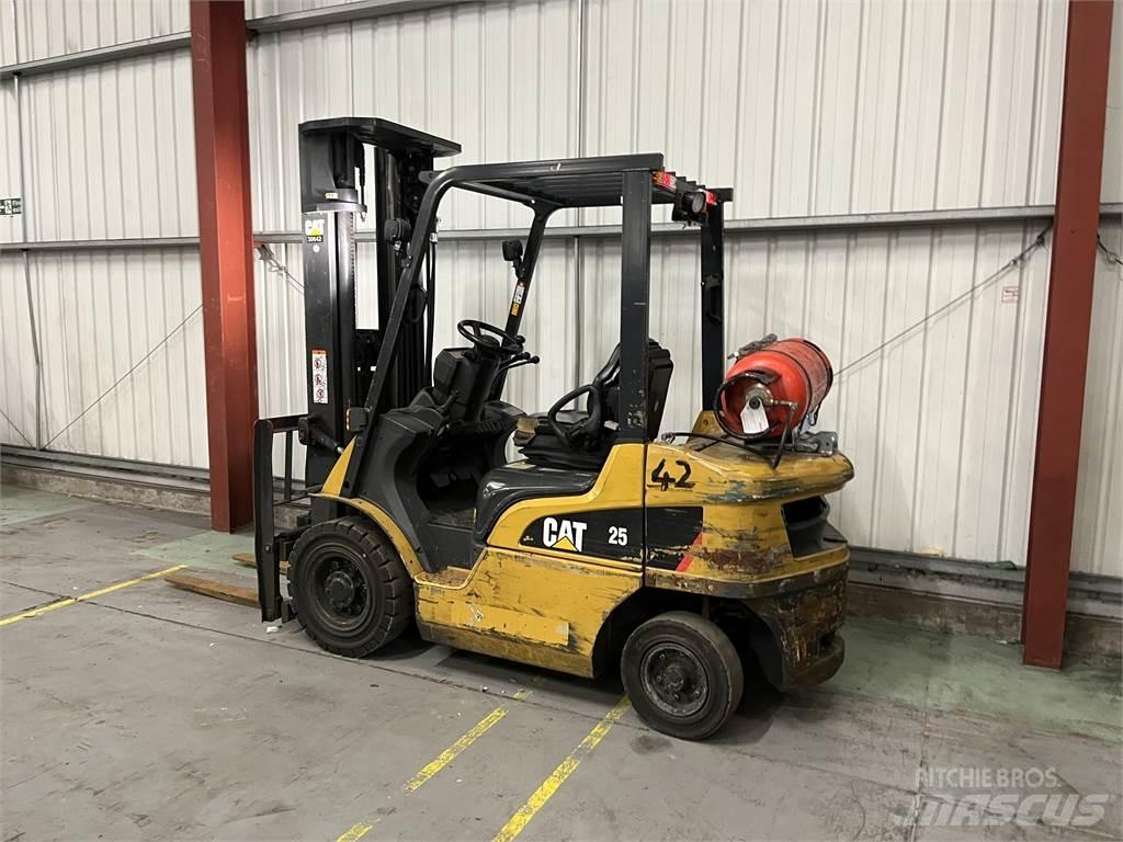 CAT GP25NT LPG (dujiniai) krautuvai