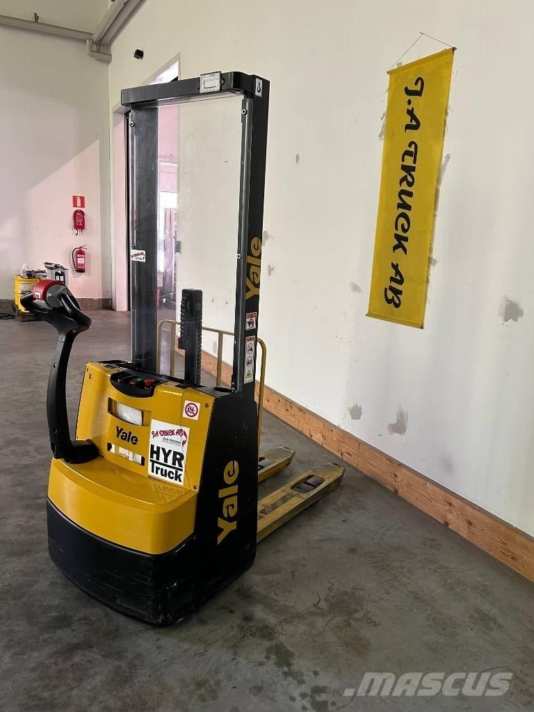 Yale MS 10 E Rankiniai vėžimėliai