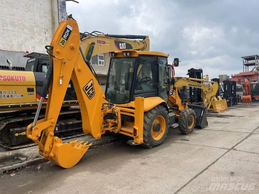 JCB 3 CX Ekskavatoriniai krautuvai