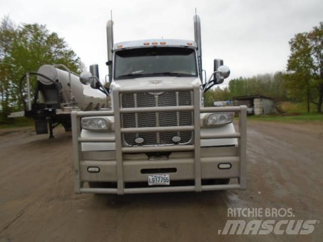 Peterbilt 567 Naudoti vilkikai