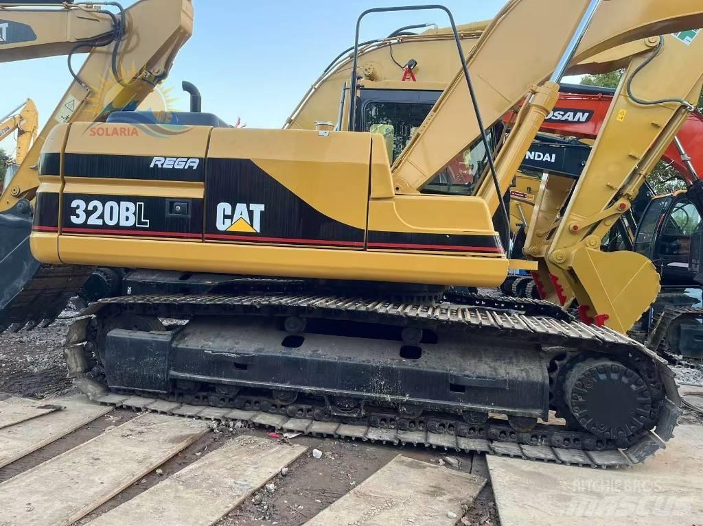 CAT 320 B L Vikšriniai ekskavatoriai
