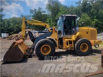 John Deere 624k Naudoti ratiniai krautuvai