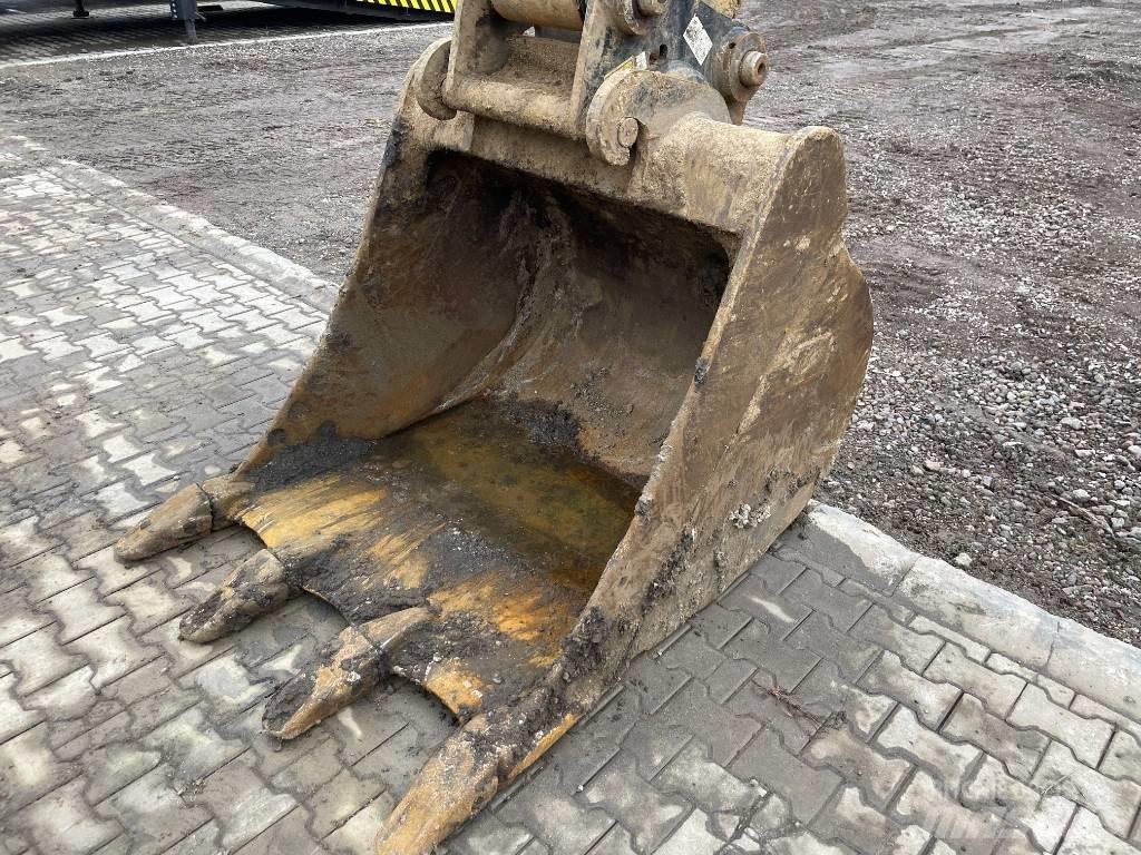 CAT 323 ELN Vikšriniai ekskavatoriai