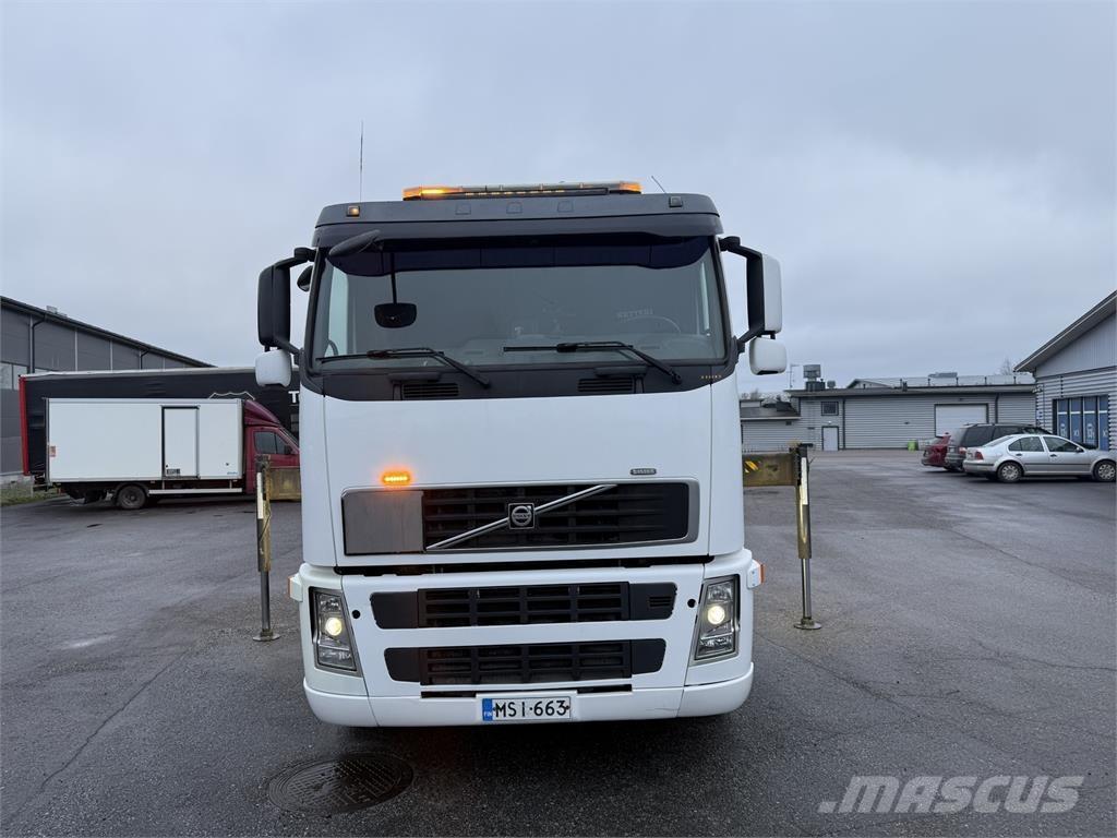 Volvo FH13 6X2 Automobiliniai kranai